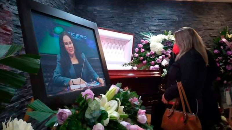 Dan último adiós a la periodista Lourdes Maldonado entre exigencias de justicia 