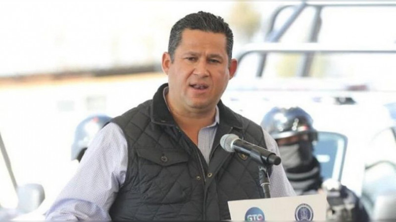 Gobernador de Guanajuato llama a alcaldes a fortalecer a policías municipales  