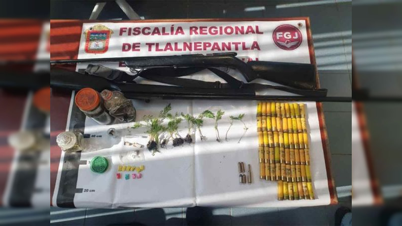 Detienen a dos tras desmantelar "tiendita" en Atizapán 