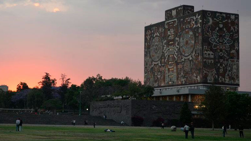 Ante controversia, UNAM pide a Conacyt que revise su reglamento de becas 
