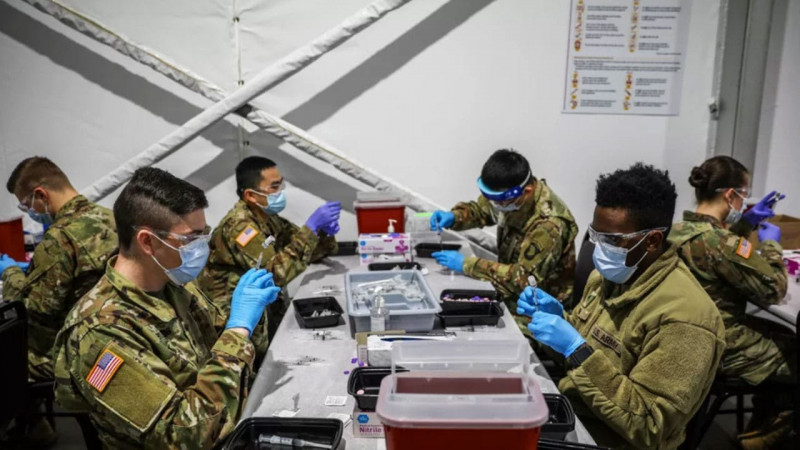 Ejército de los EU trabaja en una "Supervacuna" contra todas las variantes del Covid-19 