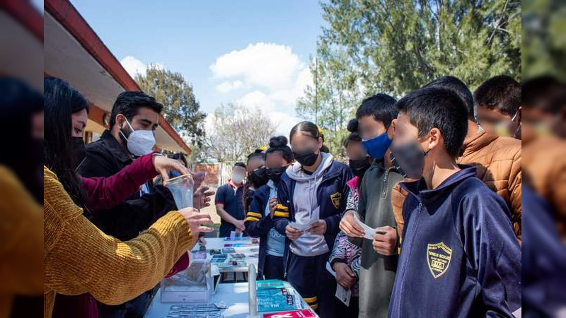 IJUM llevó acabo talleres para promover la salud sexual en escuelas en Morelia 