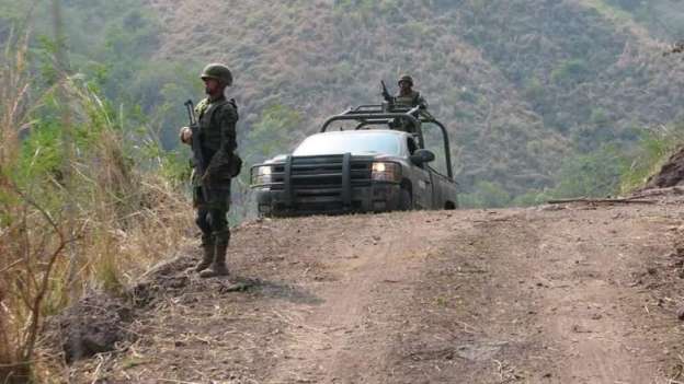 Localizan y destruyen narcolaboratorio en Aguililla, Michoacán - Foto 9 