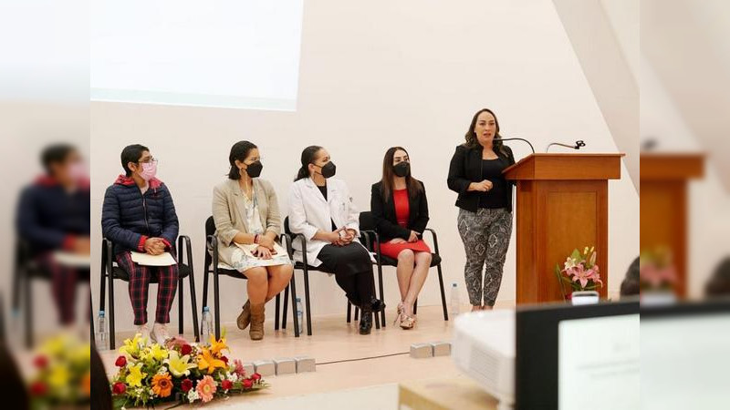 DIF Estatal y SSM entrega reconocimientos a niños supervientes de cáncer infantil 