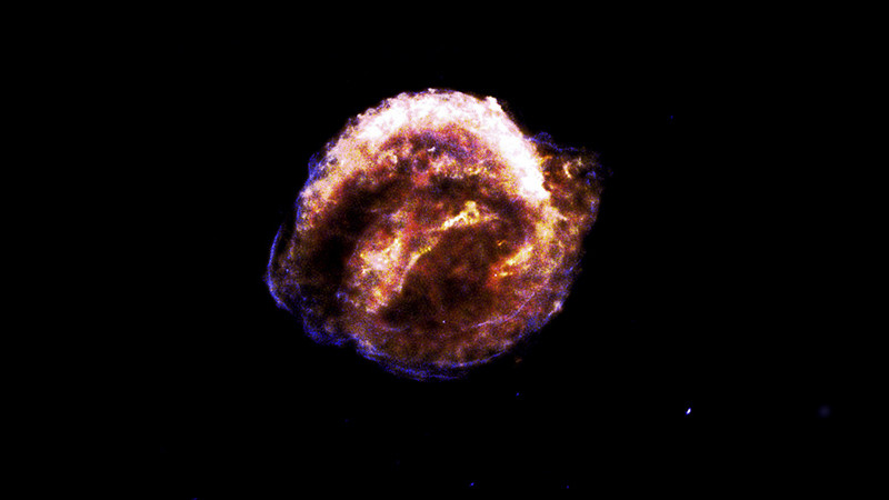 Logran observar por primera vez la explosión de una Supernova  