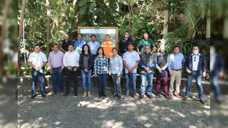 Uruapan presenta estrategia conjunta ante incendios forestales en áreas naturales protegidas  