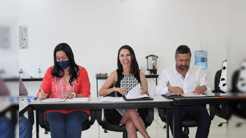 Icatmi certificará cursos para personal del Cecytem 