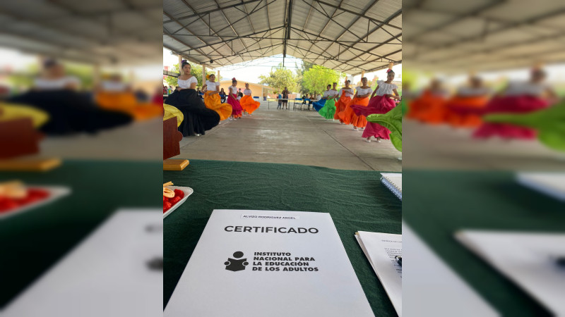 INEA Michoacán realizó entrega de certificados a habitantes de Villachuato, Municipio de Puruándiro 