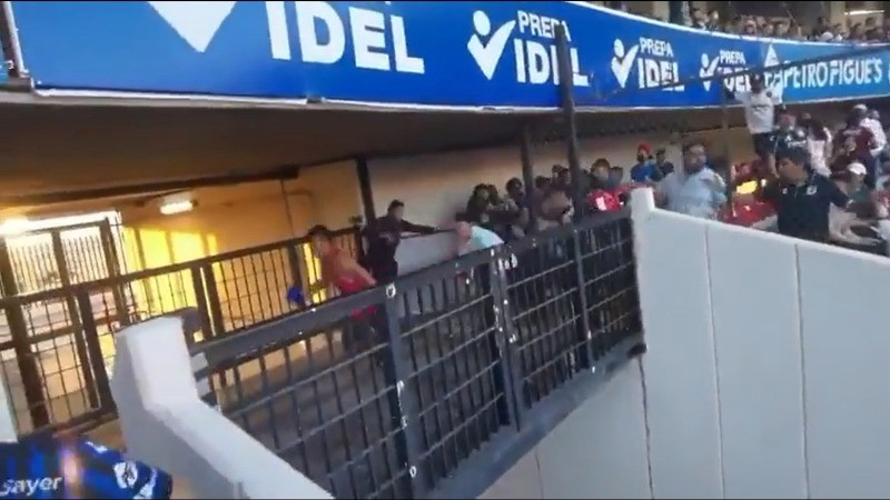 Galllos Blancos no pagó Seguridad Pública: Barra 51 del Atlas 