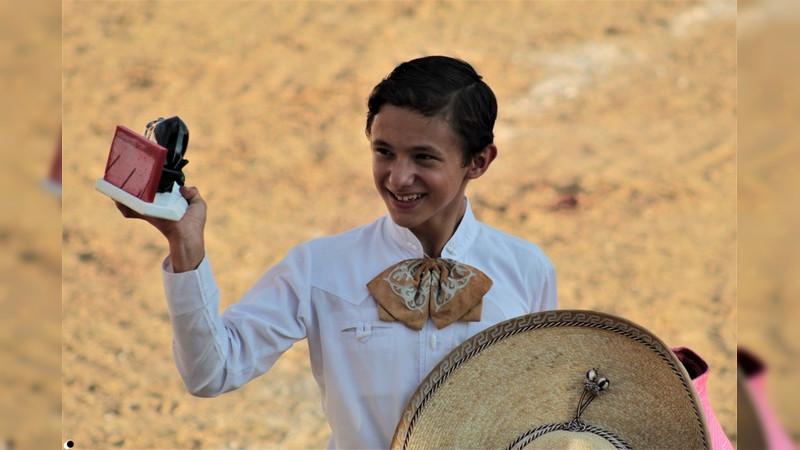 Pésimo ganado en el Cortijo La Maestranza, por fortuna no hubo tragedia en Morelia, Michoacán   