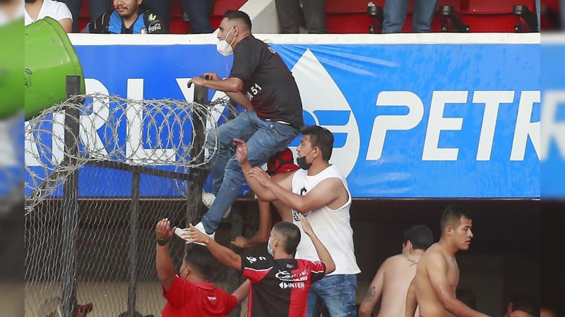 Rechaza Pachuca acusaciones de haber traído las barras a la Liga MX 