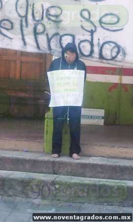 Exhiben a sujetos detenidos por habitantes en Nahuatzen, Michoacán - Foto 1 