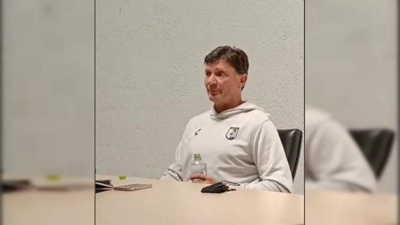 Amenazan de muerte a jugadores de Querétaro tras riña entre aficionados: entrenador Gallos Blancos 