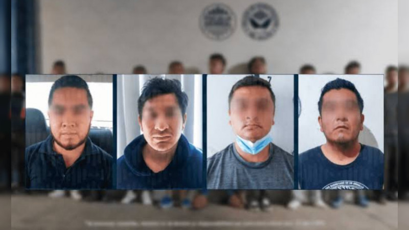 Madre entrega a su hijo por haber participado en los hechos violentos de la Corregidora 