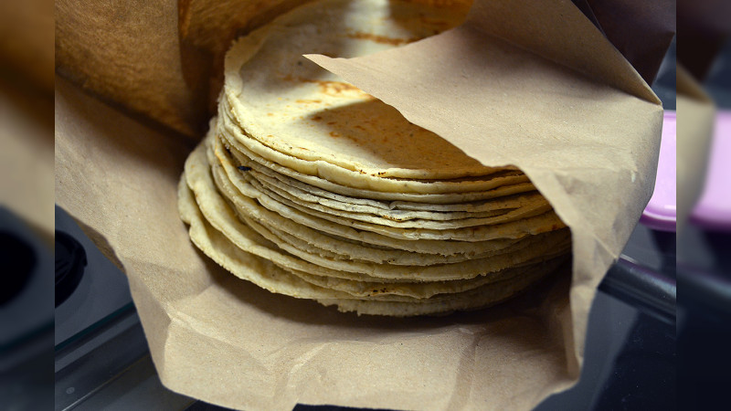Por cobro de piso, kilo de tortilla hasta en 30 pesos en Tierra Caliente: CEDH 