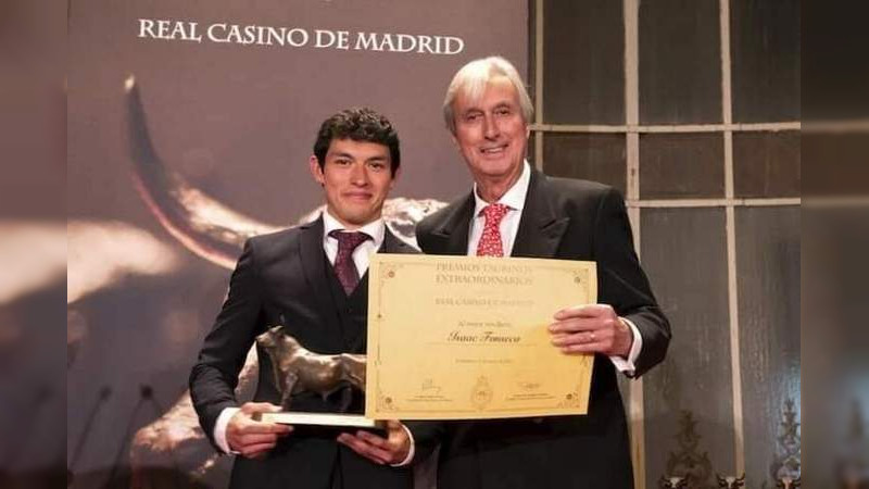 El moreliano Isaac Fonseca sigue cosechando premios en España   