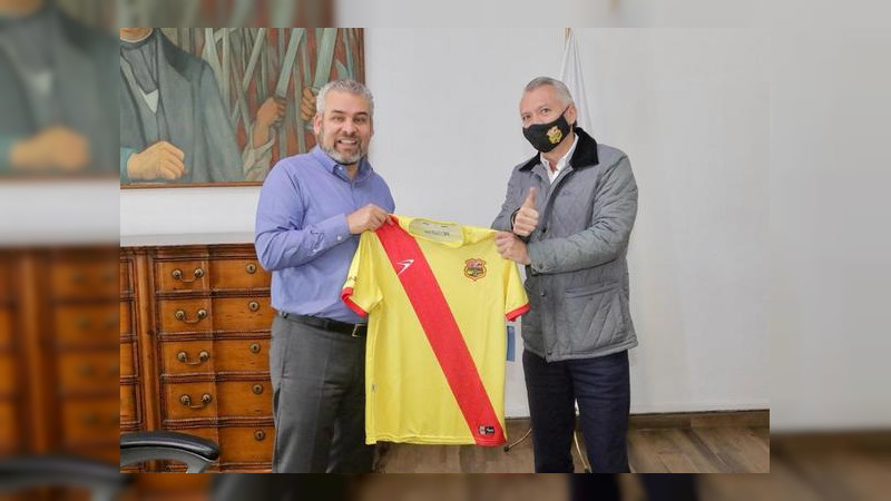 Haremos lo posible para que el fútbol de primera división vuelva a la capital michoacana: Ramírez Bedolla