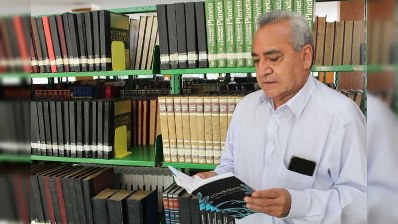 Orlando Arias presentó su libro inédito “Itinerario” en la Semana Cultural La Poesía y el Sentir 