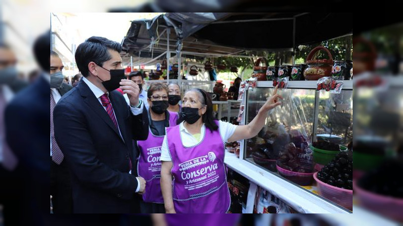 Inicia Feria de la Conserva en Zitácuaro, Michoacán; hasta el 20 de abril sobre la calle de 5 de mayo