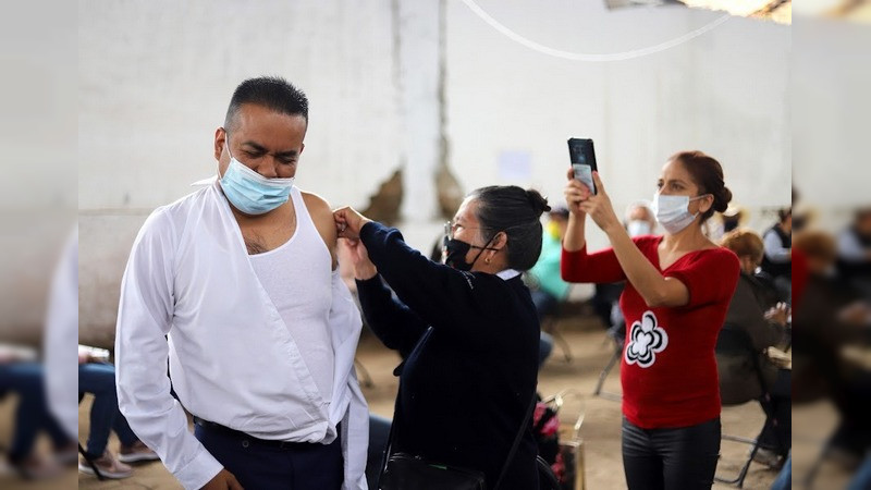 En Michoacán más de dos millones de personas cuentan con su esquema completo de vacunación anti COVID-19 