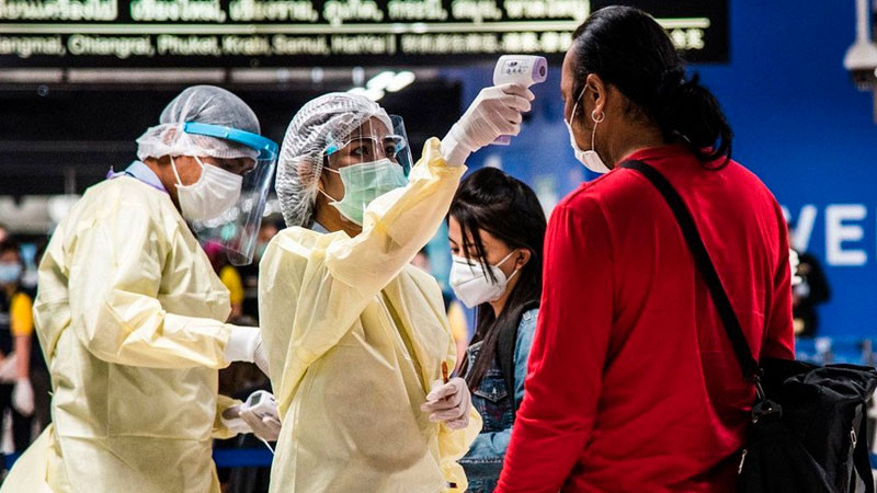 Muertes por Covid-19 en el mundo caen a su cifra más baja en 2 años, informa OMS 