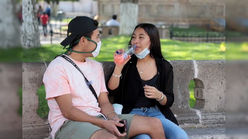 Secretaria de Salud de Michoacán, invita a la población a tomar precauciones ante altas temperaturas 