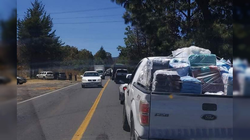 Protestan comuneros en Paracho, Michoacán, bloquean carretera