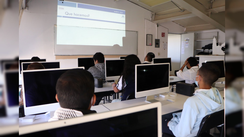 Tecnologías de la Información, mejor opción para que jóvenes accedan a trabajos bien remunerados 