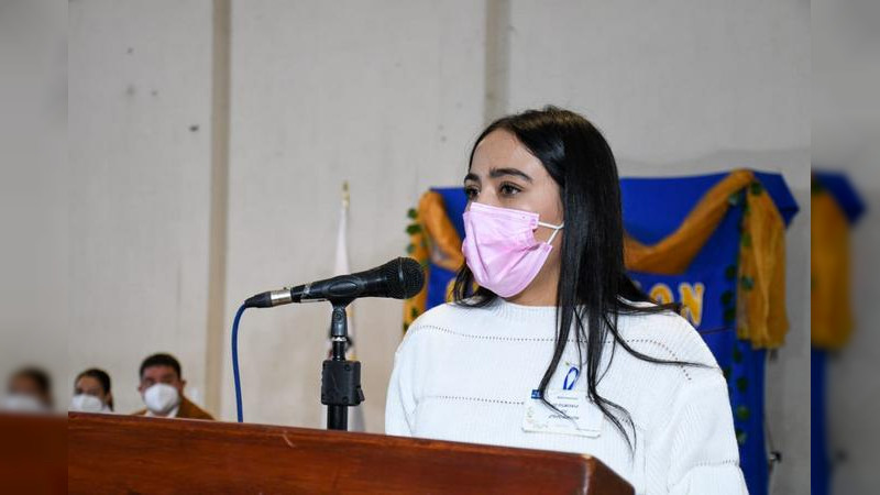 Gobierno de Pátzcuaro apuesta por más opciones universitarias para los jóvenes: Erika Tinoco Tovar