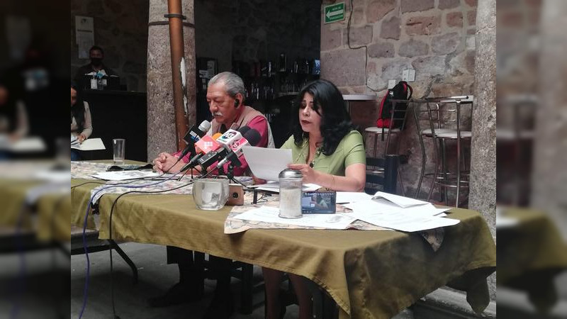 Guadalupe Pichardo denuncia cobres ilegales en Hospital de Sahuayo, exige la destitución de director 
