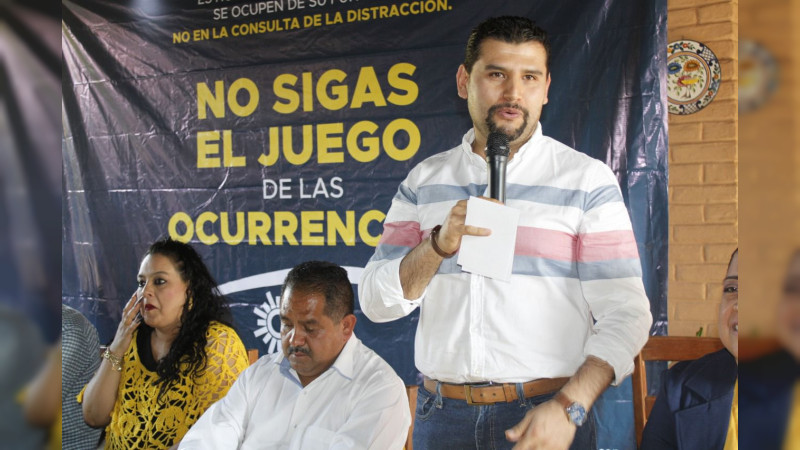 La consulta de la “distracción” es para alimentar el ego del Presidente de México: PRD 