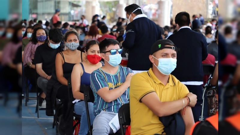 Dos millones de michoacanos con esquema completo de vacunación 