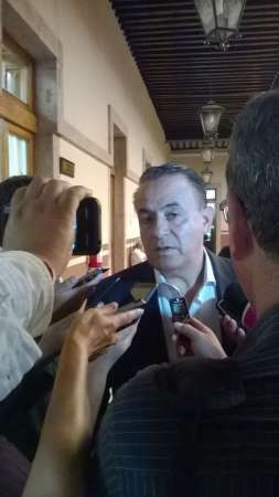 Debe transformarse la educación en Michoacán: Pascual Sigala 