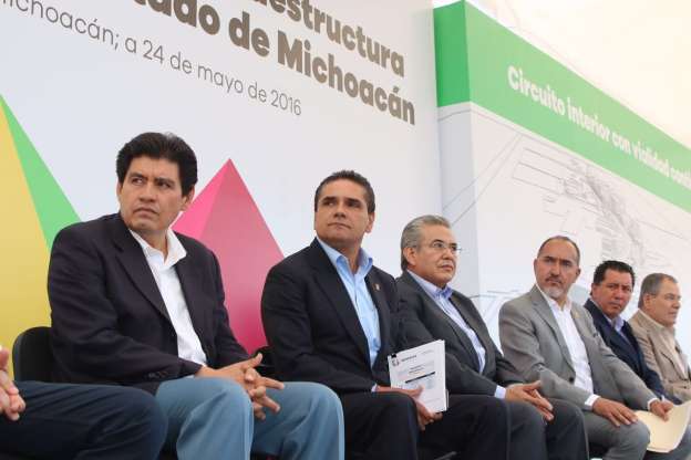 Silvano Aureoles anuncio una inversión por 10 mil 800 mdp en infraestructura para Morelia - Foto 2 