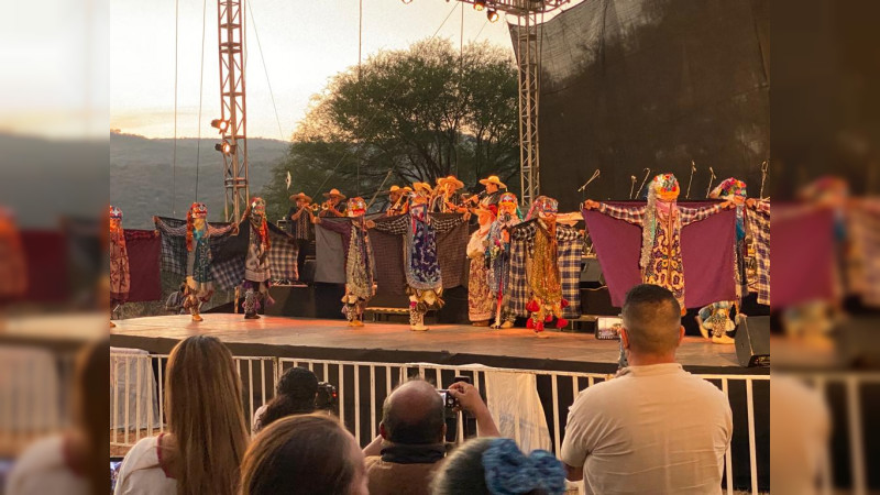 Realizan 4° Magno Concierto de Domingo de Ramos en Huandacareo