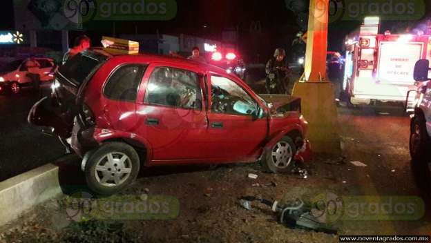 Ebrio conductor ocasiona accidente en Lázaro Cárdenas; hay tres lesionados - Foto 2 