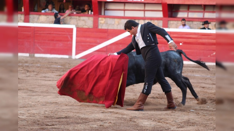 Rafael Ruiz Pineda, aficionado practico que se afirma como ferriño 