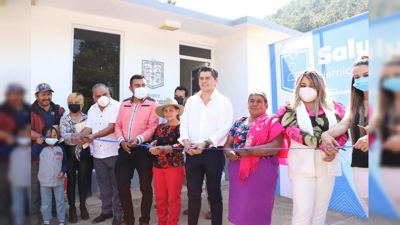Gobierno de Toño Ixtláhuac rehabilita dispensario médico en la 3a manzana de Nicolás Rome 