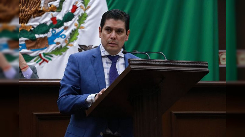 Ernesto Núñez llama a analizar propuesta para que sea regulada la libre expresión y la manifestación en Michoacán  
