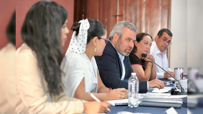 Avanza Barrio Bienestar con integración de comités vecinales en Zamora: Bedolla 