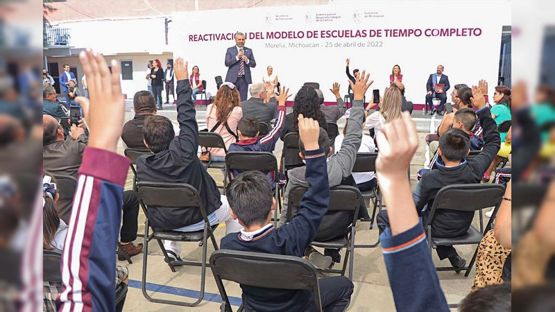 Escuelas de tiempo completo son reactivadas en Michoacán 