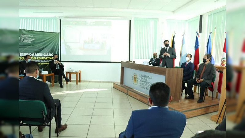 Toño Ixtláhuac participa en el Primer Congreso sobre Investigación Educativa del Siglo XXI 