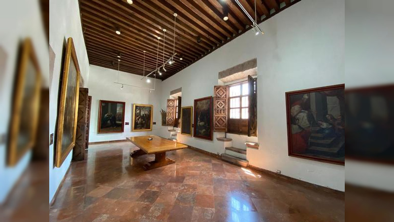 Inicia ciclo de conferencias “Primero Sueño, luego existo, en el MACOL