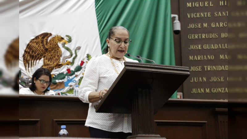 Propone Julieta Gallardo fortalecer fiscalización y que todos cumplan con entrega de cuentas 