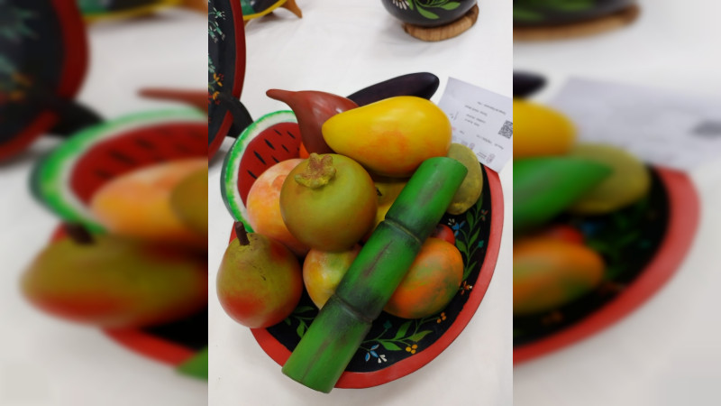 Alumna y docente del Icatmi alcanzan primeros lugares en LXI Concurso Estatal de Artesanías