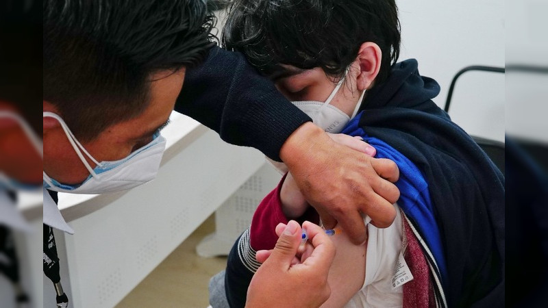 Vacunación a jóvenes de 12 a 14 años inicia mañana 4 de mayo 