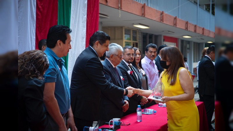 ESFU 1, puntal en la formación de personas de bien: Nacho Campos  