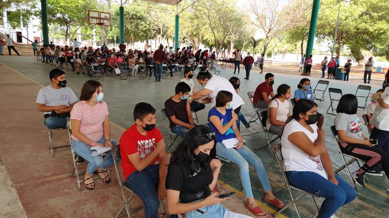 En la Región Apatzingán, arranca contra el Covid-19 de adolescentes desde los 12 años de edad 