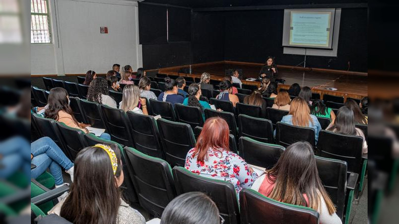 DIF Michoacán refuerza centros PAMAR y CCPI en primer encuentro de profesionalización