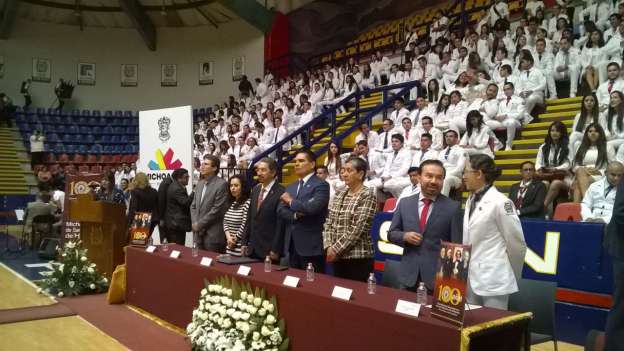 Que ninguna comunidad se quede sin servicios de salud: Silvano Aureoles - Foto 0 